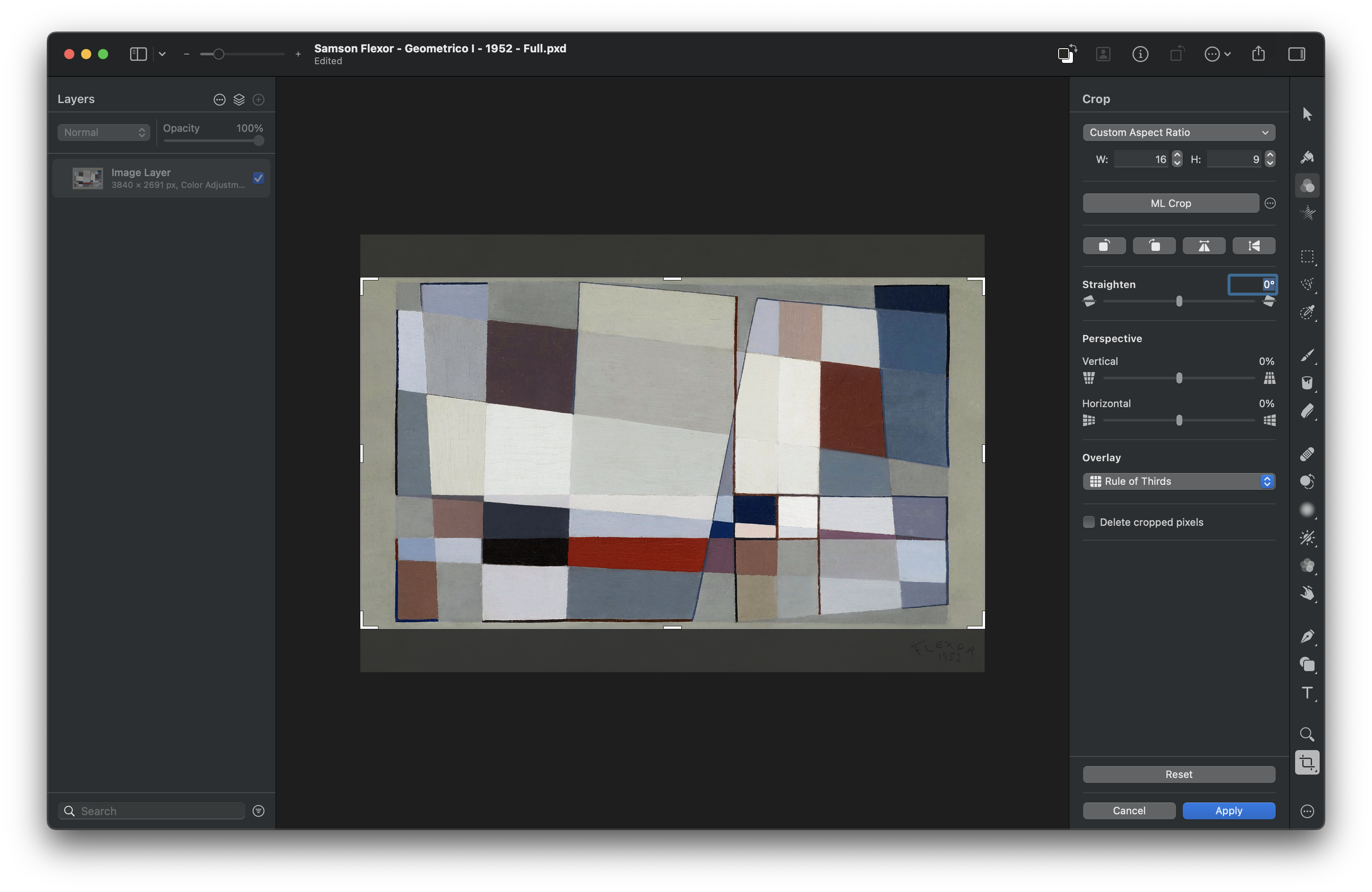 Screenshot of the Pixelmator Pro crop interface with 16x9 aspect ratio