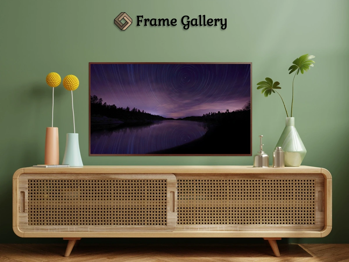 Lake surrounded by trees with star trails - Vibrant artwork for 4K TV - Free download available