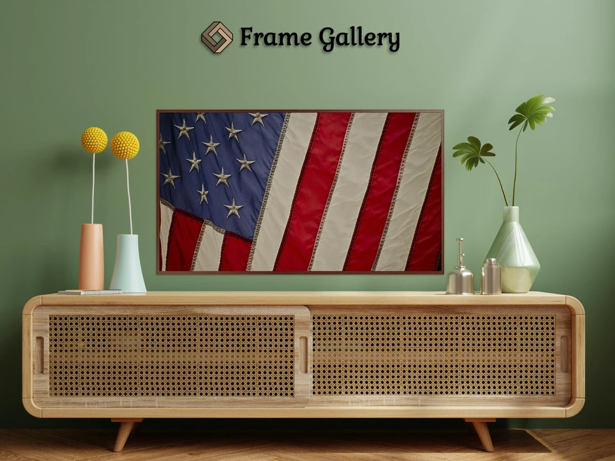 American Flag - Vibrant artwork for 4K TV - Free download available