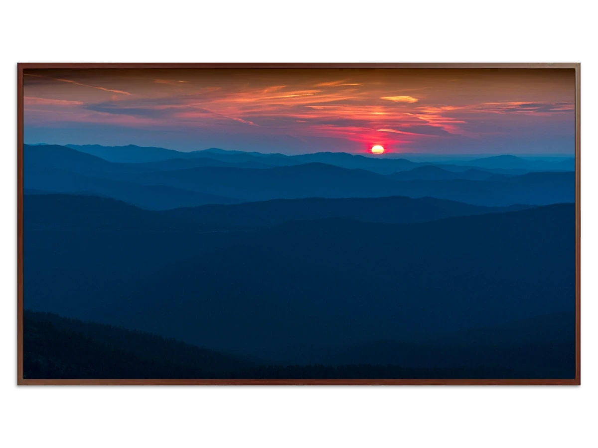 Sunset over a mountain range - Free art for Frame TV